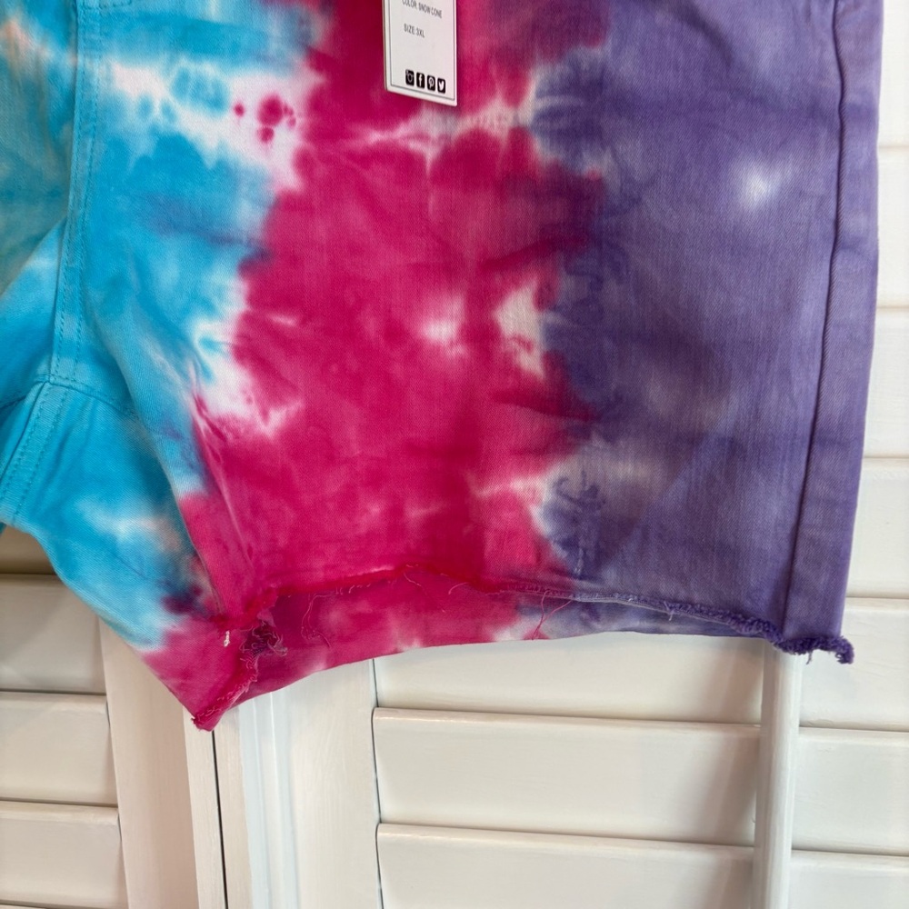 Judy Blue High‎ Waist Tie Dye Denim Shorts Size 3X - Picture 6 of 10